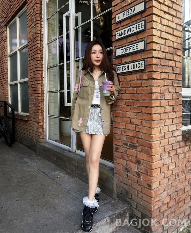 샤넬 샤넬 더블 C 청키 스니커즈 상세 이미지