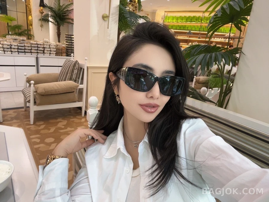 디올 디올 다이아몬드 스퀘어 선글라스 상세 이미지