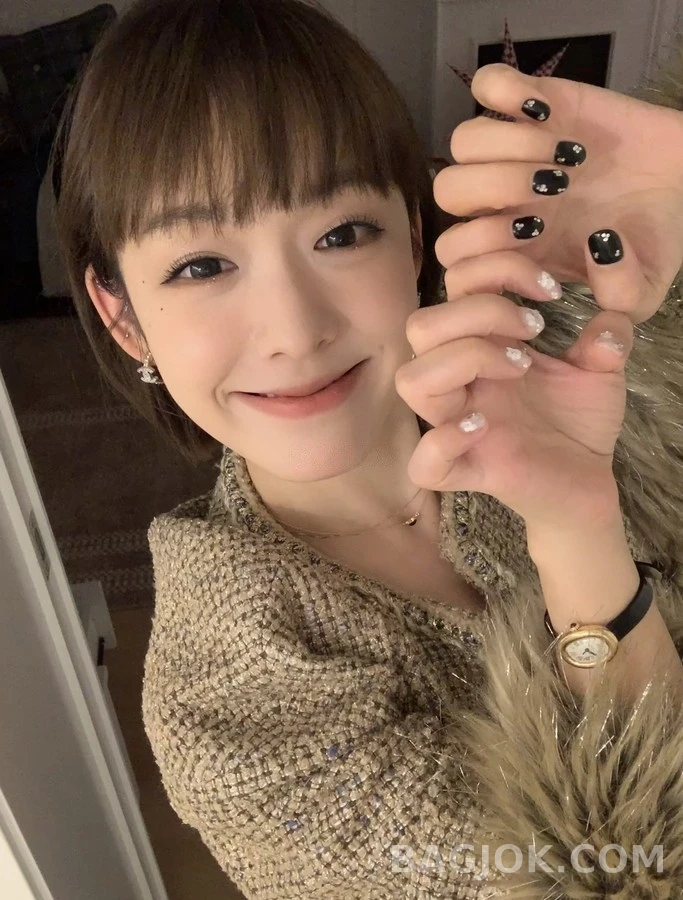 샤넬 샤넬 큐빅 더블 C 귀걸이 상세 이미지