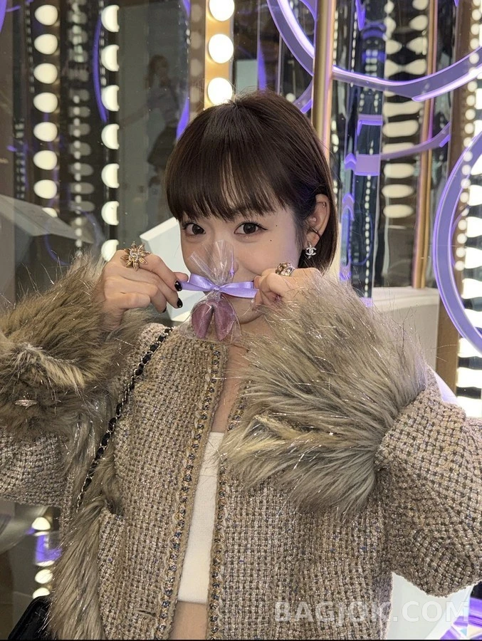 샤넬 샤넬 큐빅 더블 C 귀걸이 상세 이미지