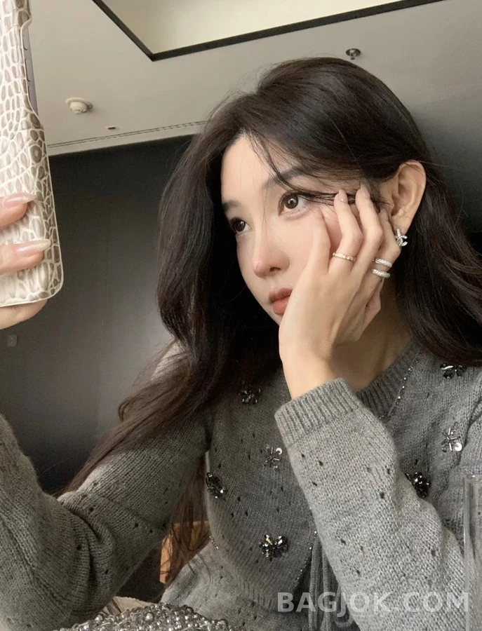샤넬 샤넬 큐빅 더블 C 귀걸이 상세 이미지