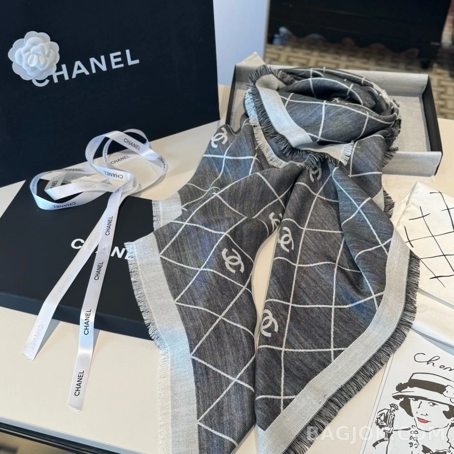 샤넬 샤넬 로고 다이아몬드 패턴 머플러 상세 이미지