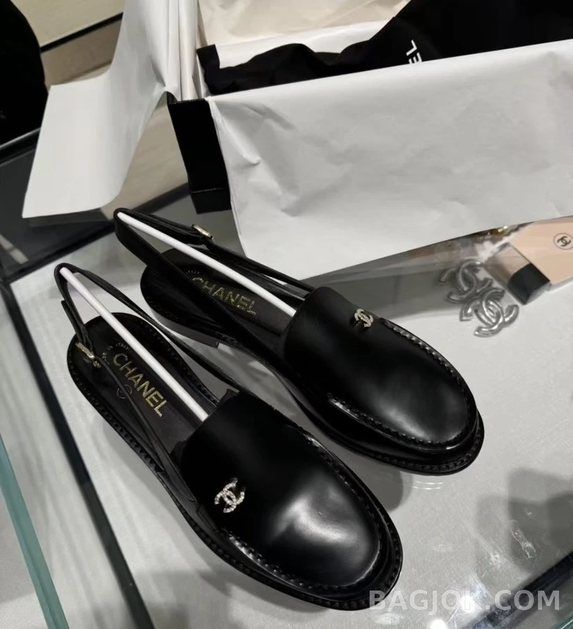 샤넬 샤넬 더블 C 로고 슬링백 로퍼 상세 이미지