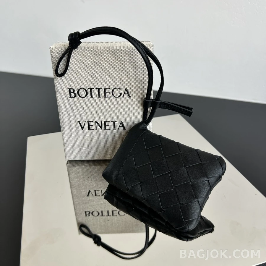 보테가베네타 보테가 베네타 인트레치아토 카드 포켓 백 참 상세 이미지