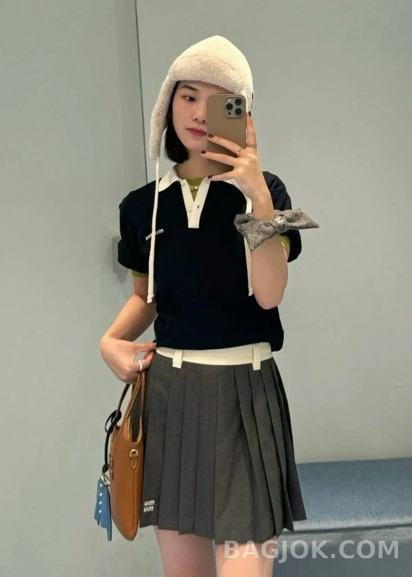미우미우 미우미우 플리츠 미니 스커트 상세 이미지
