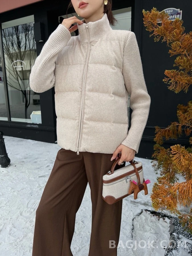 브루넬로 쿠치넬리 브루넬로 쿠치넬리 울 배색 스탠드넥 숏 패딩 상세 이미지