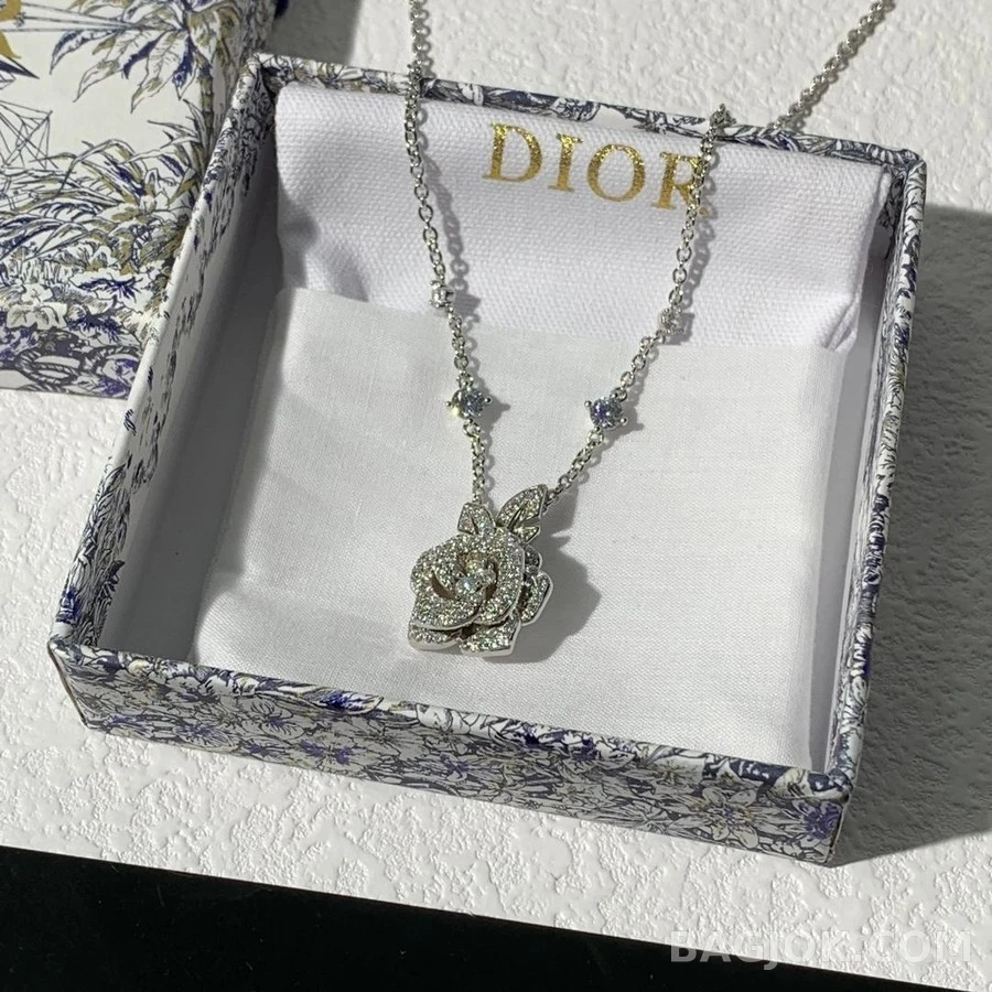 디올 디올 Rose Dior Bagatelle 미디엄 목걸이 상세 이미지