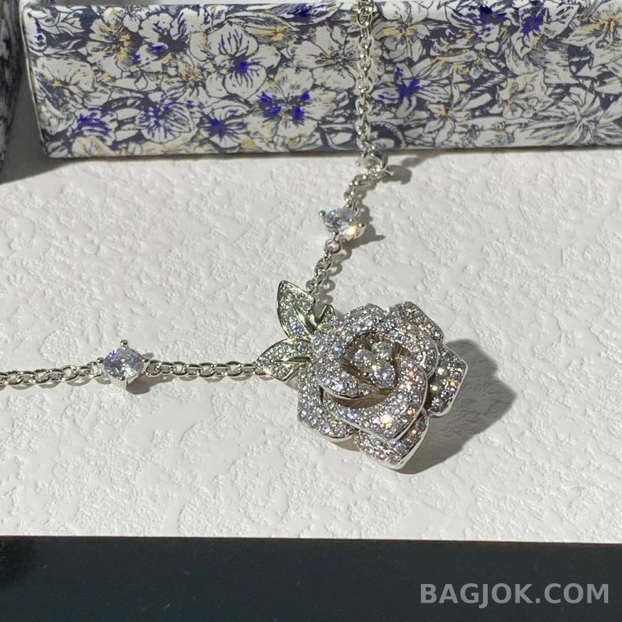 디올 디올 Rose Dior Bagatelle 미디엄 목걸이 상세 이미지