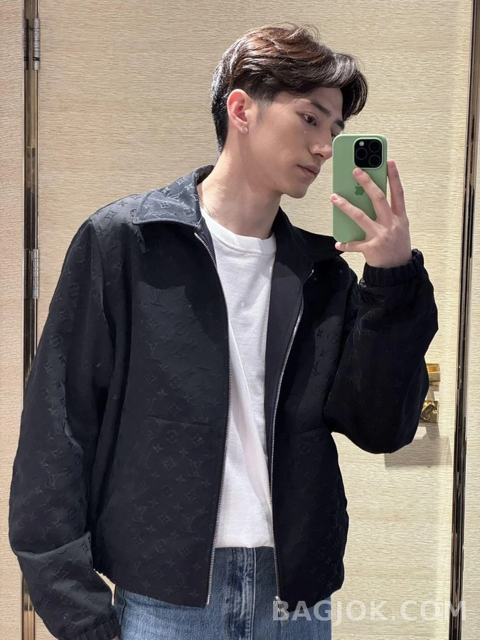 루이비통 루이비통 모노그램 자카드 리버서블 자켓 상세 이미지