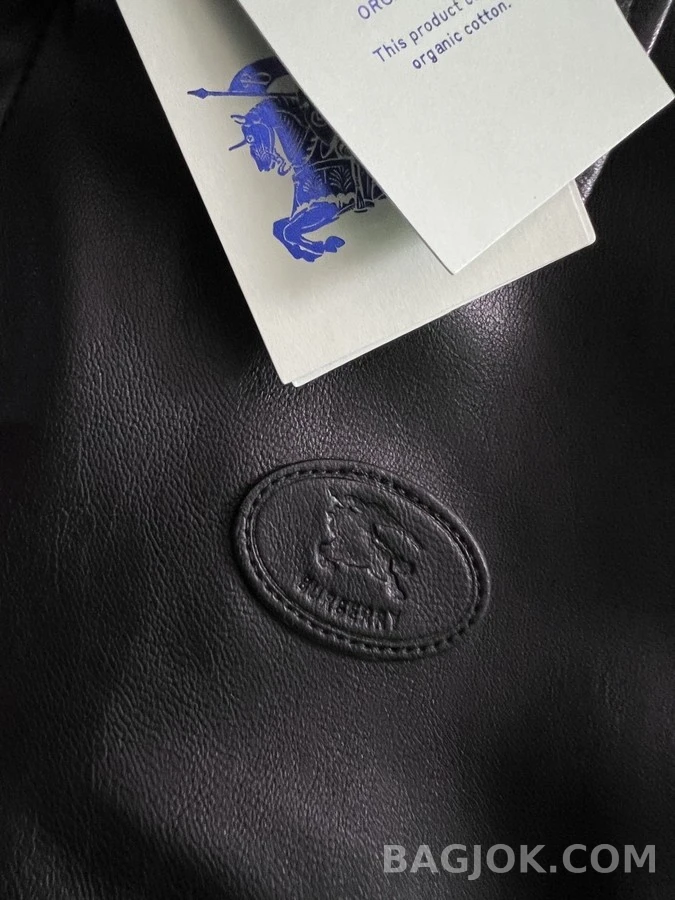 버버리 버버리 전마 로고 레더 재킷 상세 이미지