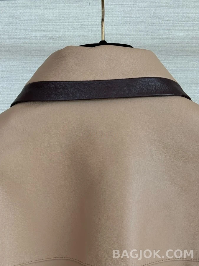 샤넬 샤넬 가죽 배색 칼라 재킷 상세 이미지
