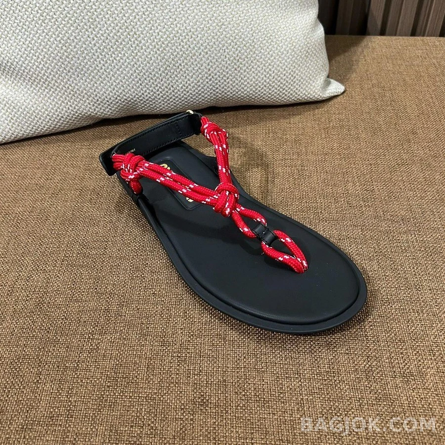 미우미우 미우미우 리비에르 코드 레더 샌들 상세 이미지