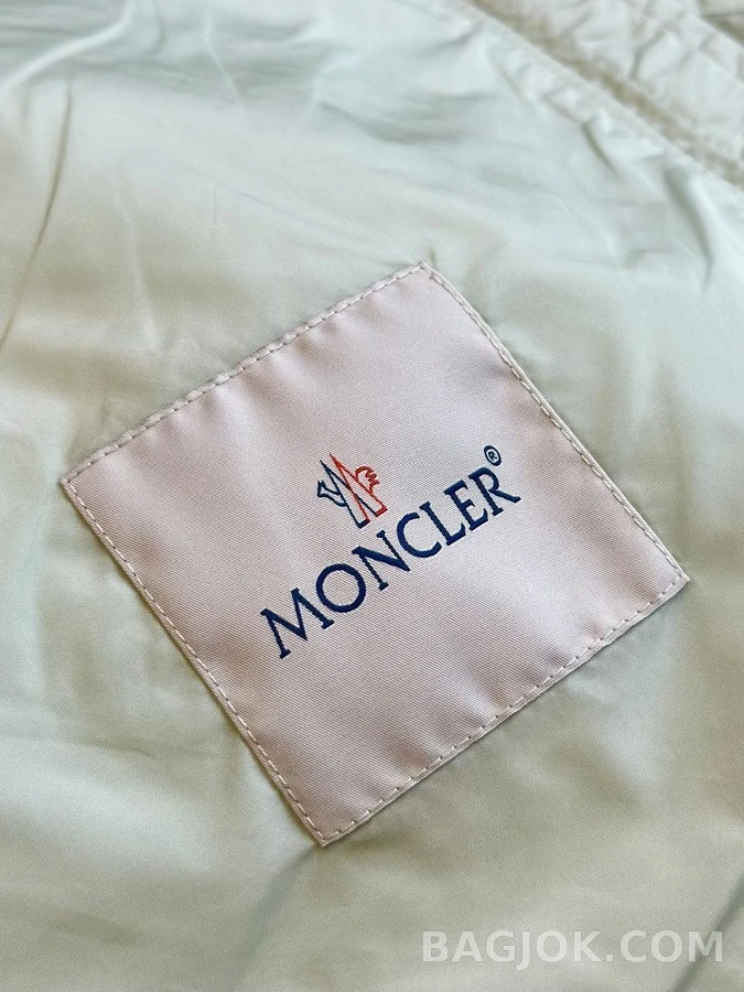 몽클레어 몽클레어 후드 집업 상세 이미지