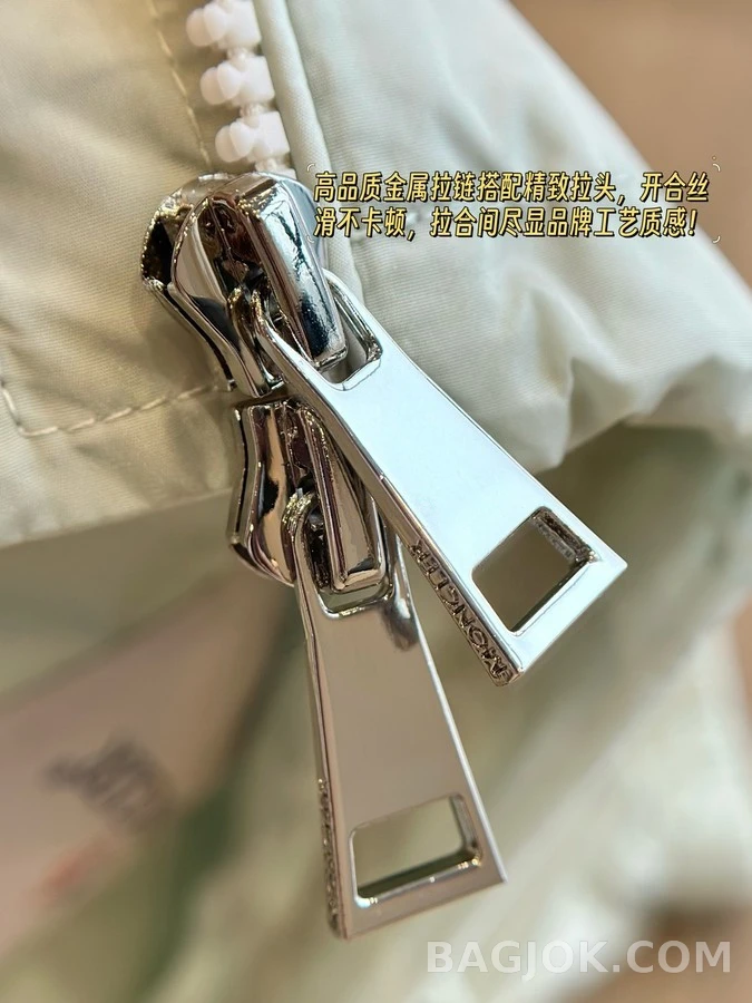 몽클레어 몽클레어 후드 집업 상세 이미지