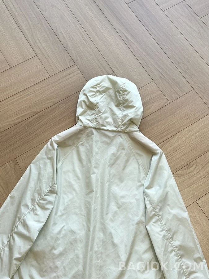 몽클레어 몽클레어 후드 집업 상세 이미지