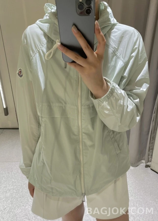 몽클레어 몽클레어 후드 집업 상세 이미지