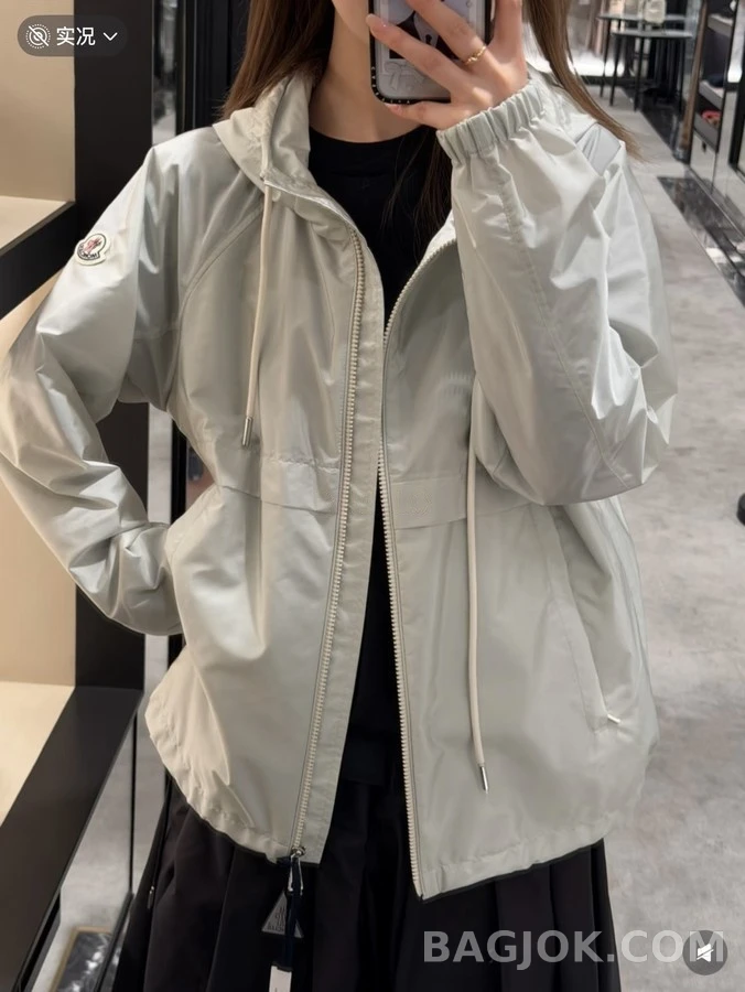 몽클레어 몽클레어 후드 집업 상세 이미지