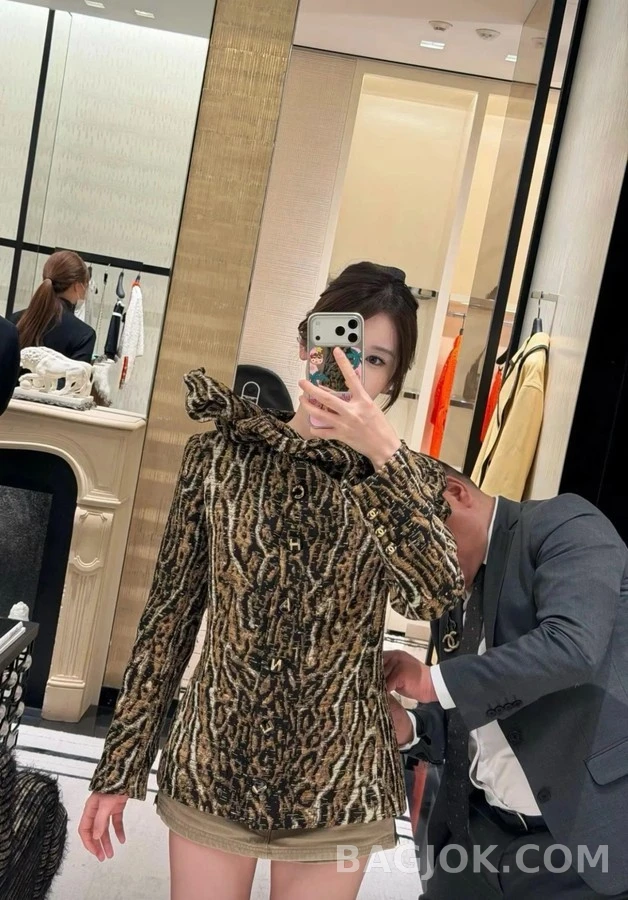 샤넬 샤넬 레오파드 자카드 재킷 상세 이미지