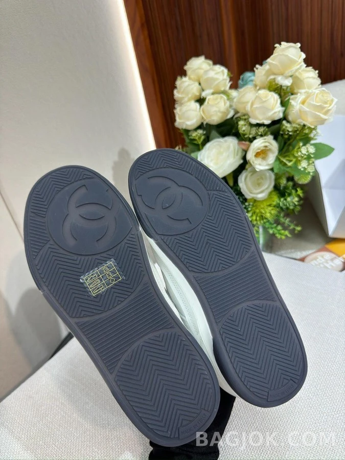 샤넬 샤넬 CC로고 카프스킨 스니커즈 상세 이미지
