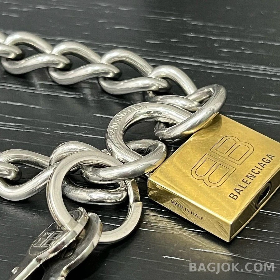 발렌시아가 발렌시아가 Locker Necklace 상세 이미지