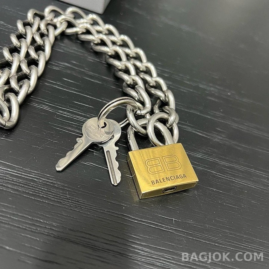 발렌시아가 발렌시아가 Locker Necklace 상세 이미지