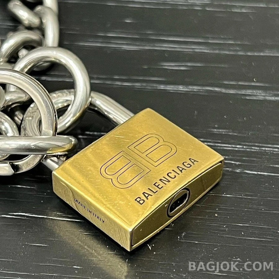 발렌시아가 발렌시아가 Locker Necklace 상세 이미지