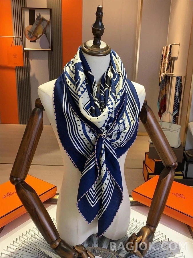 에르메스 에르메스 Les Roues de Phaeton Bandana 숄 140 상세 이미지