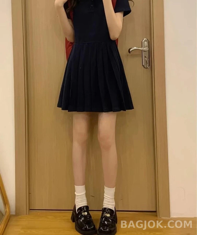 미우미우 미우미우 페이턴트 펌프스 로퍼 상세 이미지