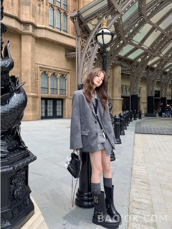 셀린느 셀린느 하네스 바이커 미드 부츠 상세 이미지