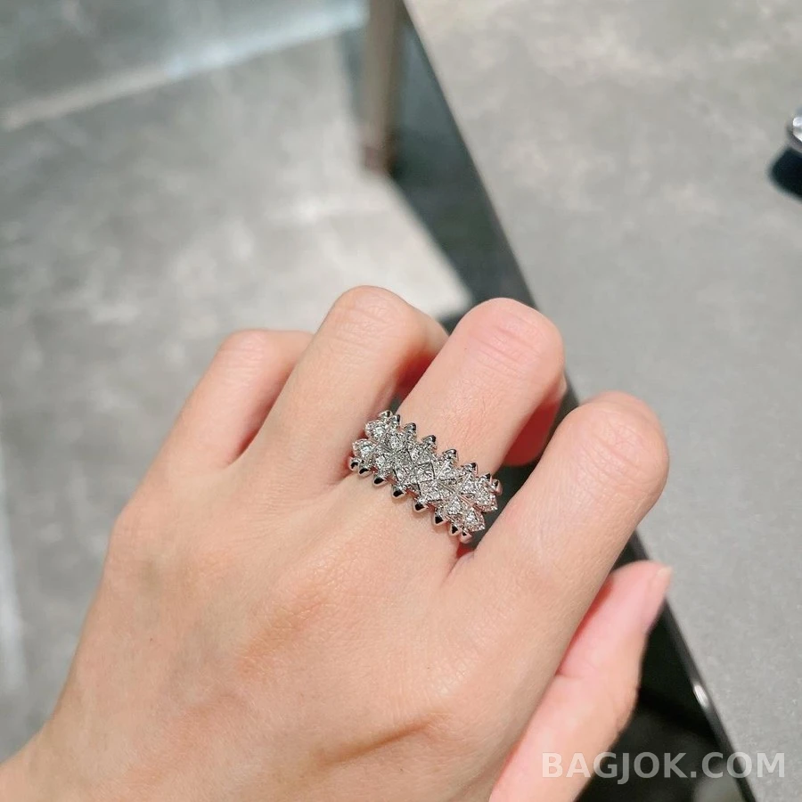 까르띠에 까르띠에 클래쉬 드 까르띠에 더블 로우 다이아 링 상세 이미지
