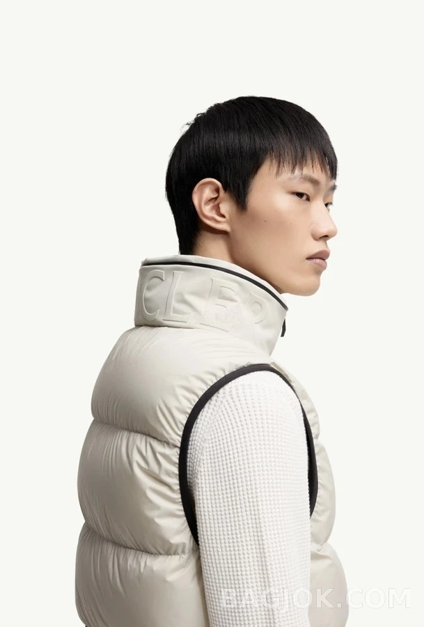 몽클레어 몽클레어 후드 패딩 베스트 상세 이미지