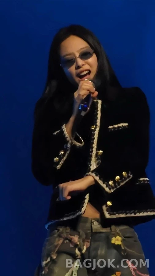 샤넬 샤넬 벨벳 스트라이프 트위드 트리밍 자켓 상세 이미지