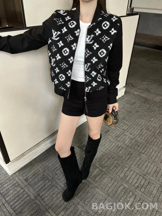 루이비통 루이비통 모노그램 테디 플리스 자켓 상세 이미지