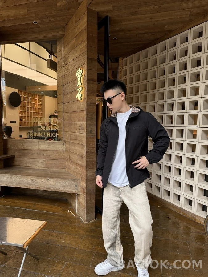 버버리 버버리 체크 라이닝 로고 후드 집업 상세 이미지