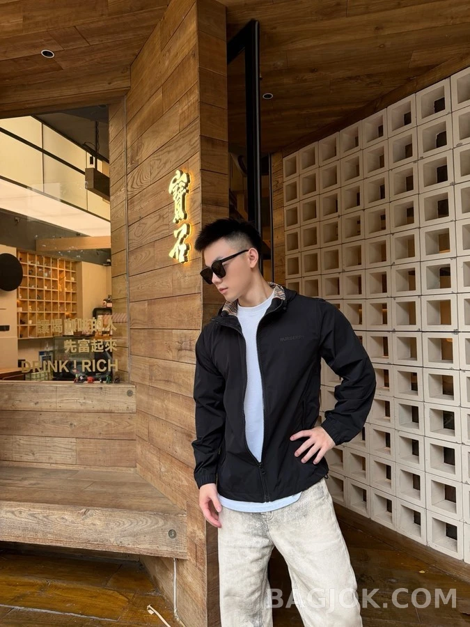 버버리 버버리 체크 라이닝 로고 후드 집업 상세 이미지