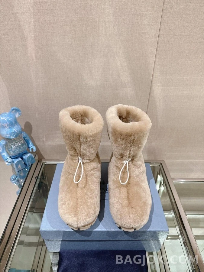 프라다 프라다 시어링 부티 상세 이미지