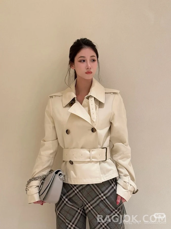 버버리 버버리 더블 브레스트 쇼트 트렌치 자켓 상세 이미지