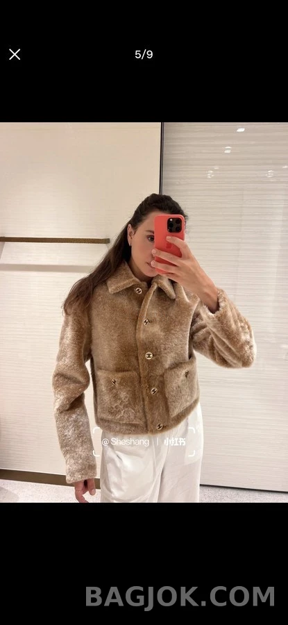 샤넬 샤넬 로고 버튼 피모 일체 자켓 상세 이미지
