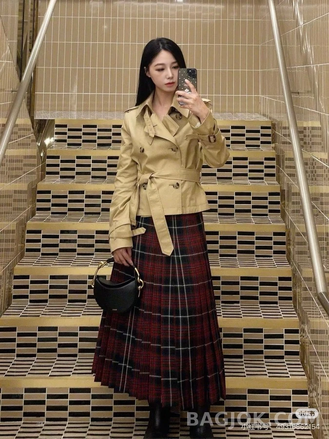 버버리 버버리 더블 브레스티드 숏 트렌치 자켓 상세 이미지