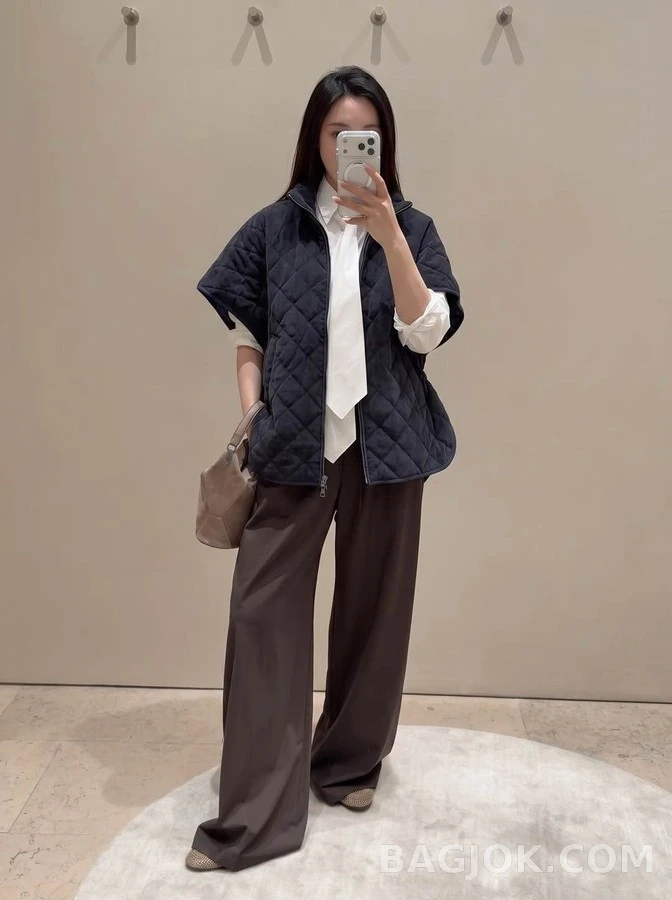 브루넬로 쿠치넬리 브루넬로 쿠치넬리 퀼팅 드로스트링 케이프 자켓 상세 이미지