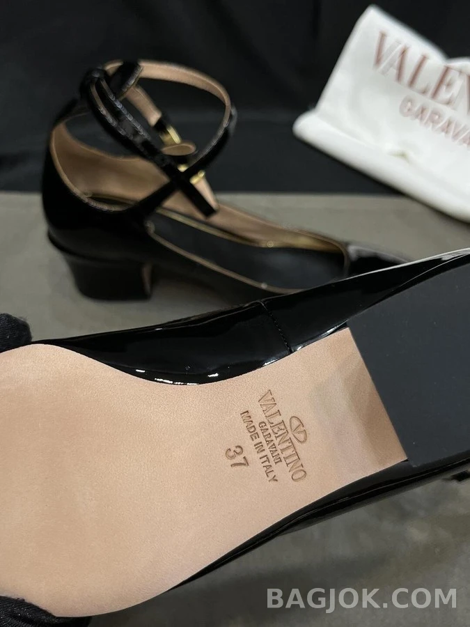 발렌티노 발렌티노 Tan-Go 60 페이턴트 레더 펌프스 상세 이미지