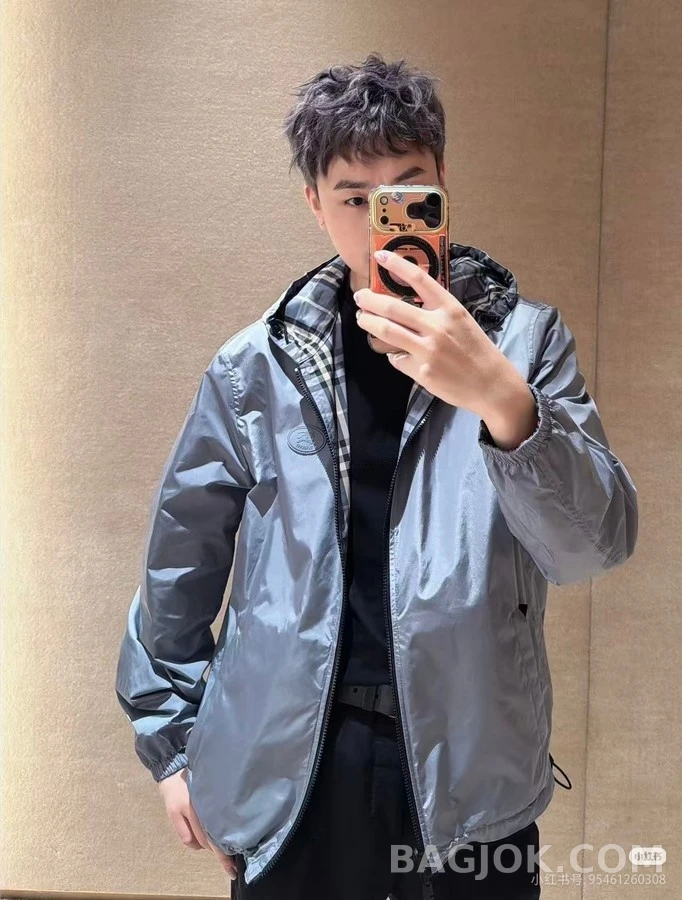 버버리 버버리 리버시블 플래드 후드 집업 상세 이미지
