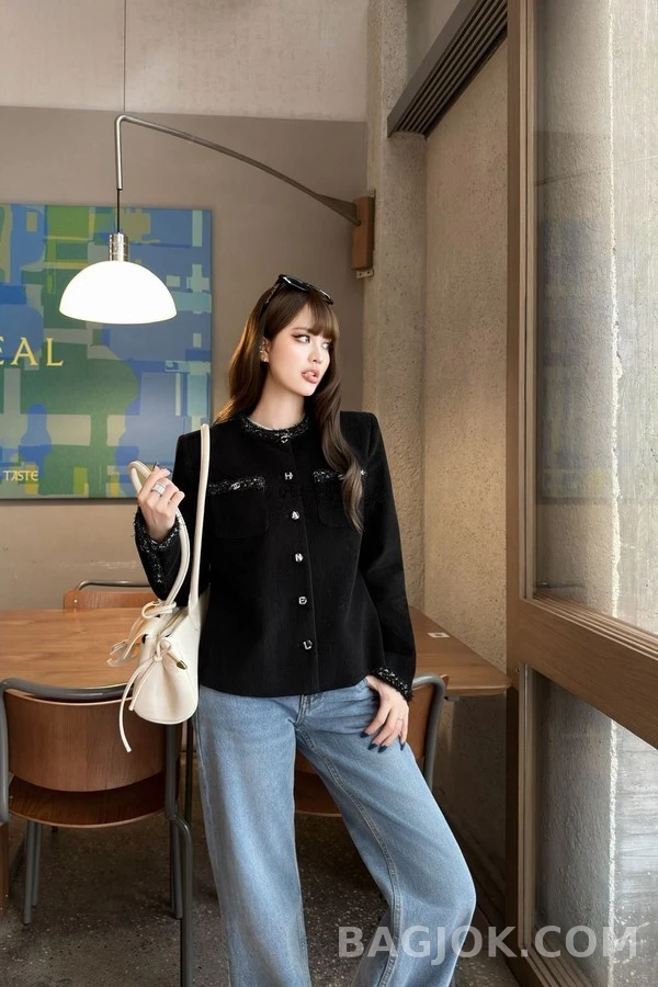 샤넬 샤넬 코듀로이 트림 라운드넥 자켓 상세 이미지