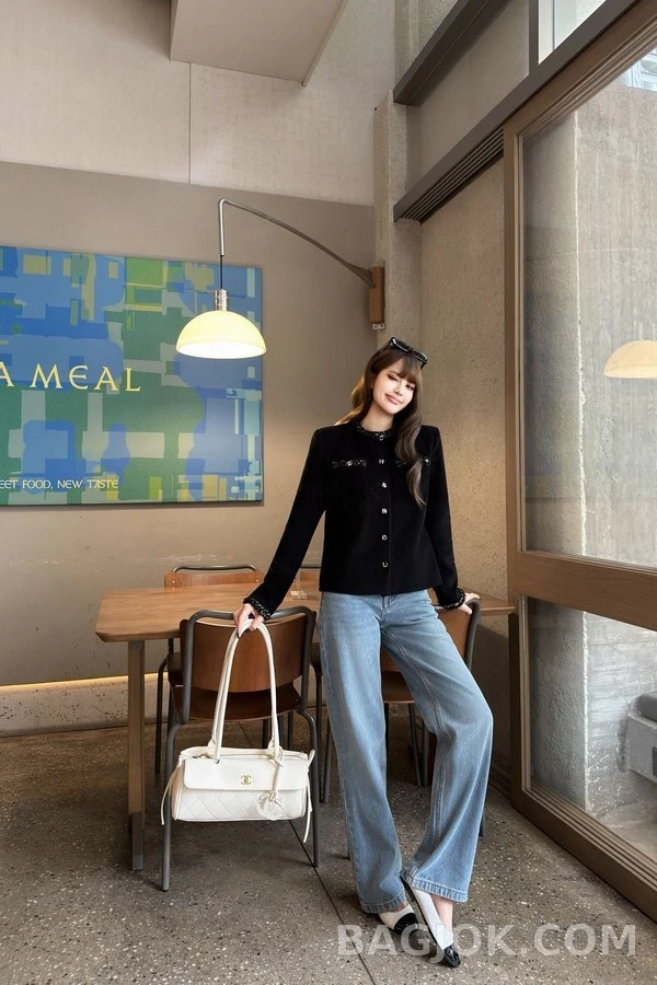 샤넬 샤넬 코듀로이 트림 라운드넥 자켓 상세 이미지
