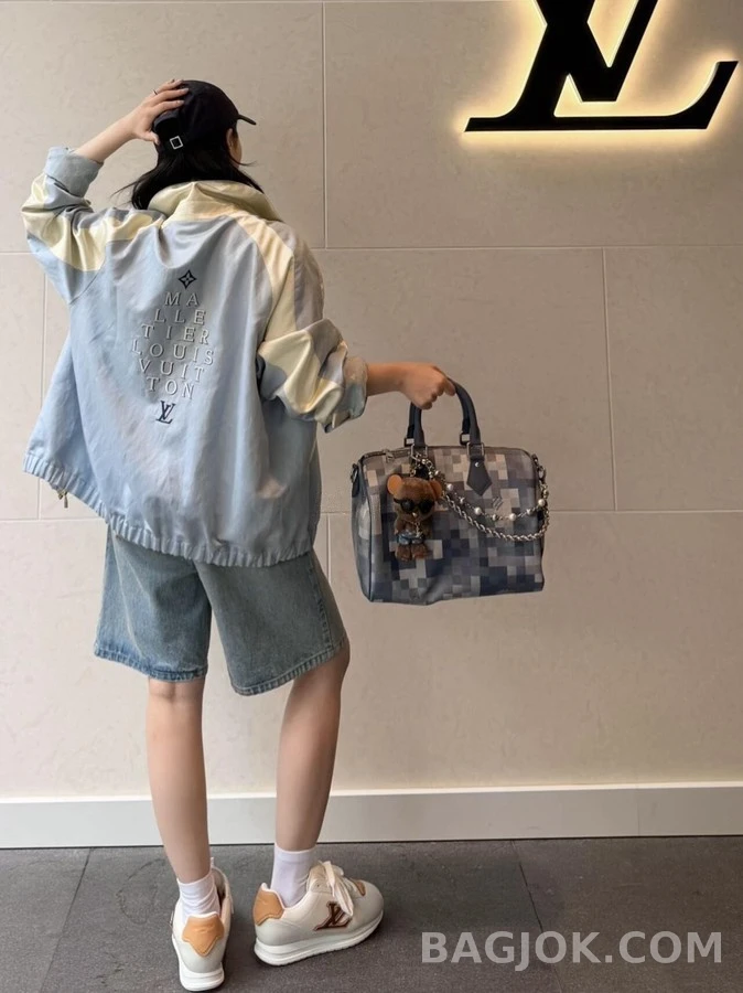 루이비통 루이비통 컬러 블록 레터링 실크 혼방 자켓 상세 이미지