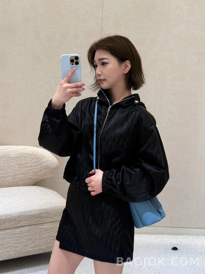 디올 디올 오블리크 크롭 후드 집업 상세 이미지