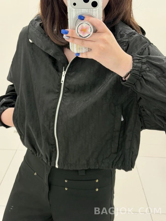 디올 디올 오블리크 크롭 후드 집업 상세 이미지
