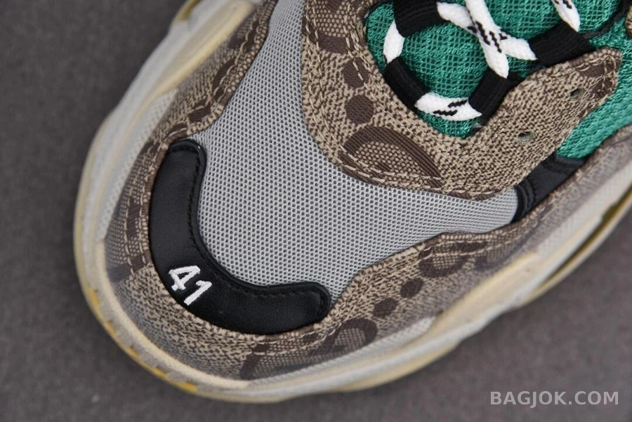 구찌 구찌 x 발렌시아가 해커 프로젝트 트리플 S 에보니 스니커즈 상세 이미지