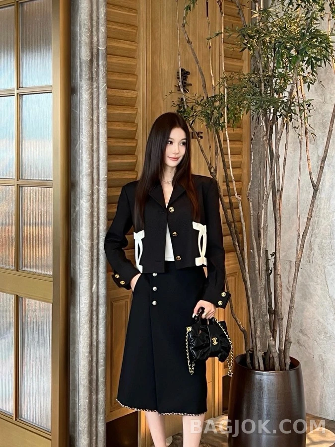 샤넬 샤넬 더블 C 로고 쇼트 자켓 상세 이미지