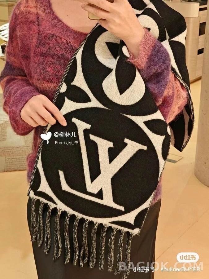 루이비통 루이비통 메달리언 스카프 상세 이미지